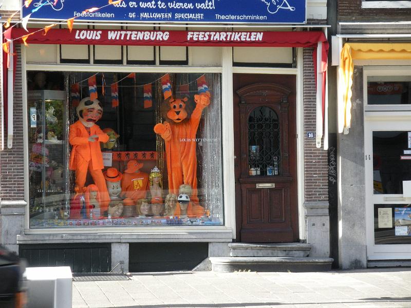 mascotte de foot.jpg